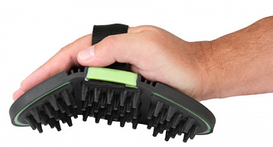 Flexibler Gummistriegel von Kerbl